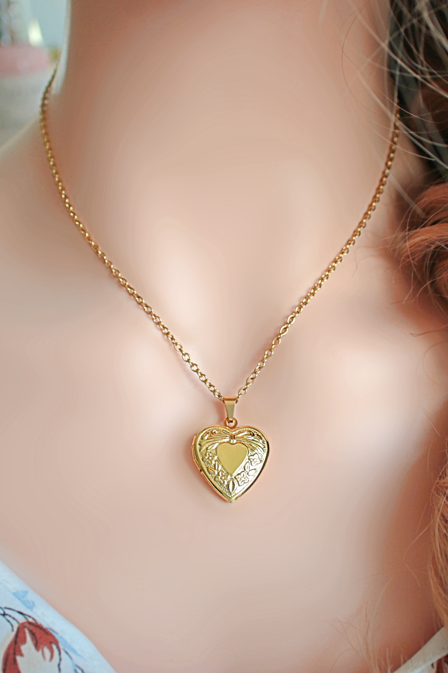 Vintage Heart Photo Locket - 24K Gold Plated Keepsake Necklace